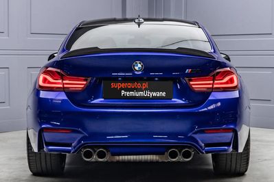 BMW Seria 4 M4 Competition