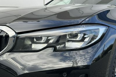 BMW Seria 3 Touring 320d Advantage