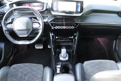 Peugeot 2008 1.2 PureTech GT Pack S&S EAT8