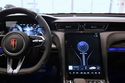 Hongqi H6 T Deluxe aut