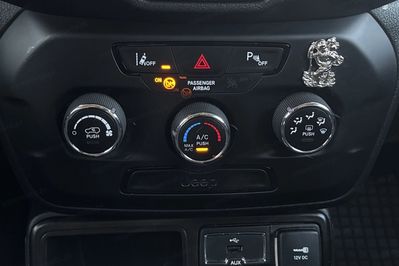Jeep Renegade GSE T3 Turbo Night Eagle II FWD S&S