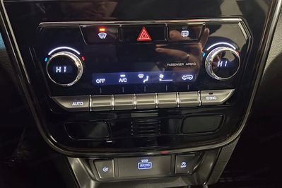 SsangYong Tivoli T-GDI Amber