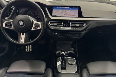 BMW Seria 1 118i M Sport