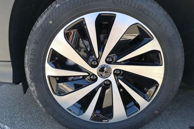 BYD Seal U DM-i  Design AWD