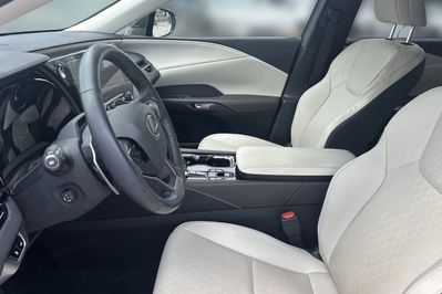 Lexus RX 450h+ Prestige