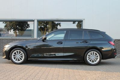 BMW Seria 3 Touring 320i