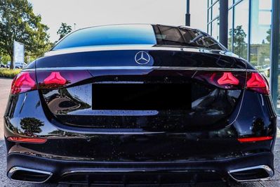 Mercedes Klasa E 300 de 4-Matic AMG