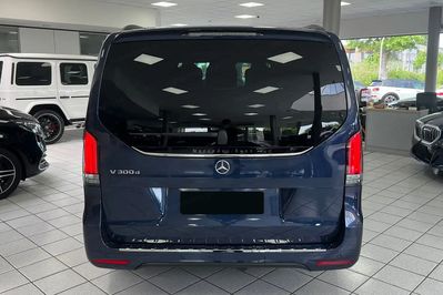Mercedes V Klasa Długi V 300 d Exclusive 4-Matic 9G-Tronic
