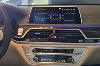 BMW Seria 7 740d xDrive sport-aut