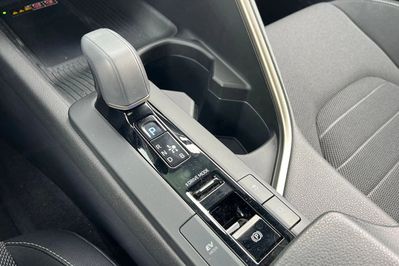 Toyota C-HR 2.0 Hybrid Executive