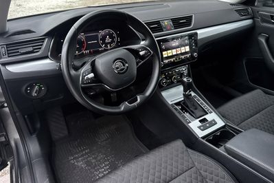 Skoda Superb Ambition 1.5 TSI  DSG