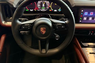 Porsche Cayenne Coupe S E-Hybrid Black Edition