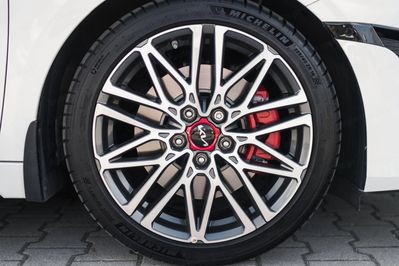 Kia ProCeed 1.6 T-GDI GT DCT