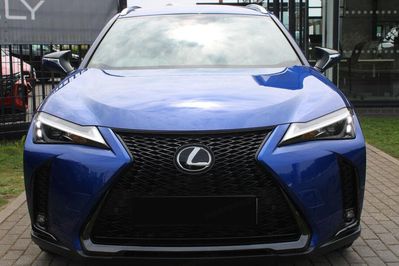 Lexus UX 300h F Sport Design Hybrid Dynamic Force