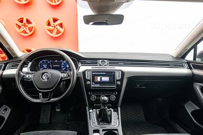 Volkswagen Passat 2.0 TDI  Highline