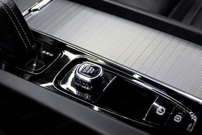 Volvo XC60 B4 B Plus Dark aut