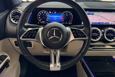 Mercedes GLB 200 d Progressive 8G-DCT