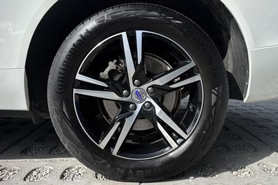 Volvo XC60 B4 B R-Design