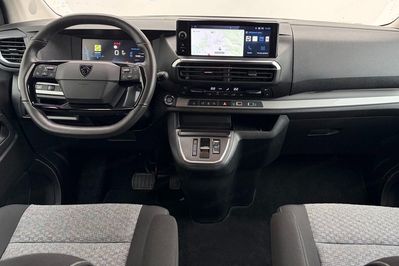 Peugeot Traveller Long L2H1 Business EAT8