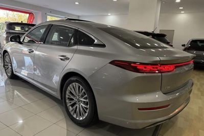Bestune B70 2.0T Elegance aut