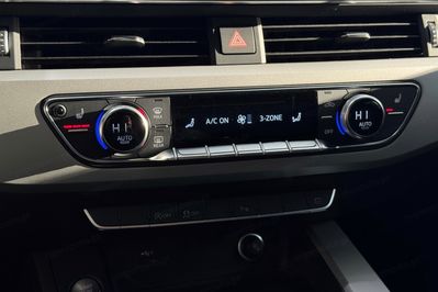 Audi A4 35 TFSI S Line