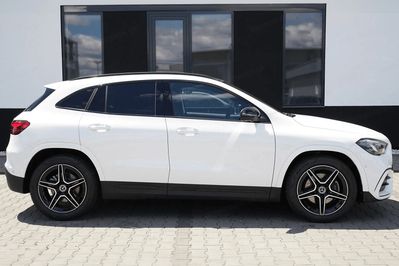 Mercedes GLA 220 4-Matic AMG Line