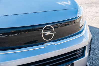 Opel Zafira Life L2H1 Business AT8