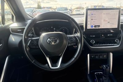 Toyota Corolla Cross Hybrid  Style AWD