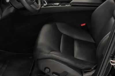 Volvo XC60 B5 B AWD Momentum Pro aut