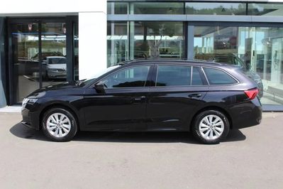 Skoda Octavia Drive Essence 1.5 TSI mHEV DSG