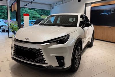 Lexus LBX Elegant 1.5 Hybrid