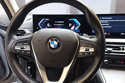 BMW Seria 3 330i xDrive sport-aut