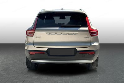 Volvo XC40 B4 AWD Plus Bright
