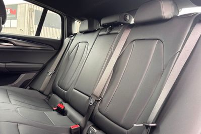 BMW X4 xDrive20d mHEV sport-aut