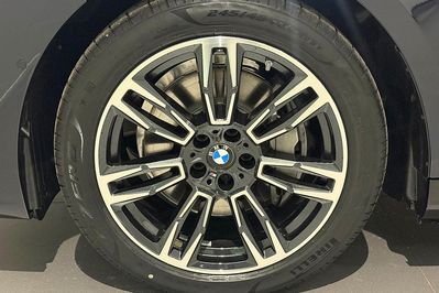 BMW i5 Touring eDrive40 M Sport