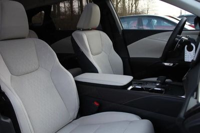 Lexus RX 450h+ Omotenashi 2.5 Hybrid Plug-in