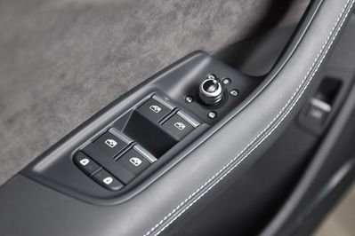 Audi Q7 TDI quattro S Line