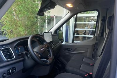 Ford Transit 350 L3H2 Limited A8