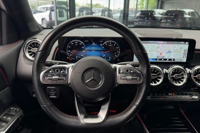 Mercedes GLB 200 AMG Line 7G-DCT
