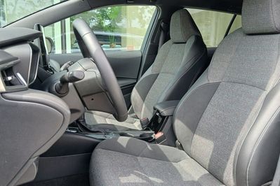 Toyota Corolla 1.8 Hybrid Style