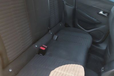 Peugeot 208 e-208 50kWh