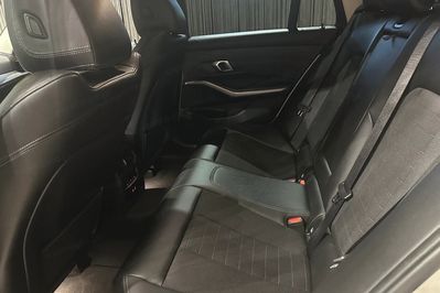 BMW Seria 3 Touring 318d Advantage