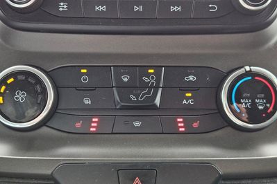 Ford Transit L4H3