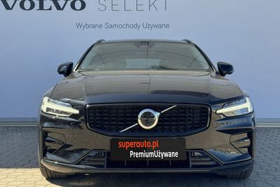 Volvo V60 B4 B Plus Dark
