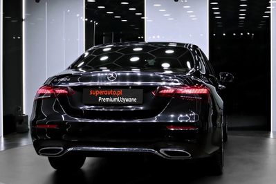 Mercedes Klasa E 220 d 4MATIC AMG Line