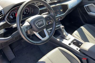 Audi Q3 35 TFSI mHEV S tronic