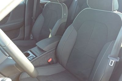Volvo XC40 B3 Plus Dark