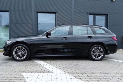 BMW Seria 3 320d xDrive Sport Line sport-aut