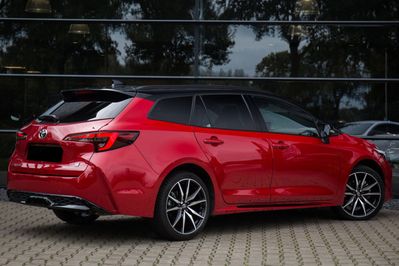 Toyota Corolla GR Sport 2.0 Hybrid Dynamic Force