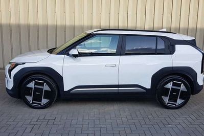 Kia EV3 81.4kWh Business Line